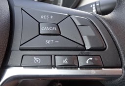 2020 Nissan Versa - Image 33