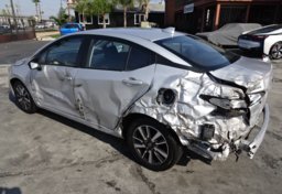 2020 Nissan Versa - Image 11