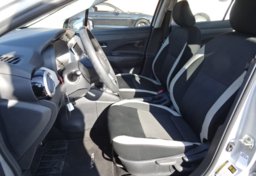 2020 Nissan Versa - Image 18
