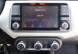 2020 Nissan Versa - Image 30