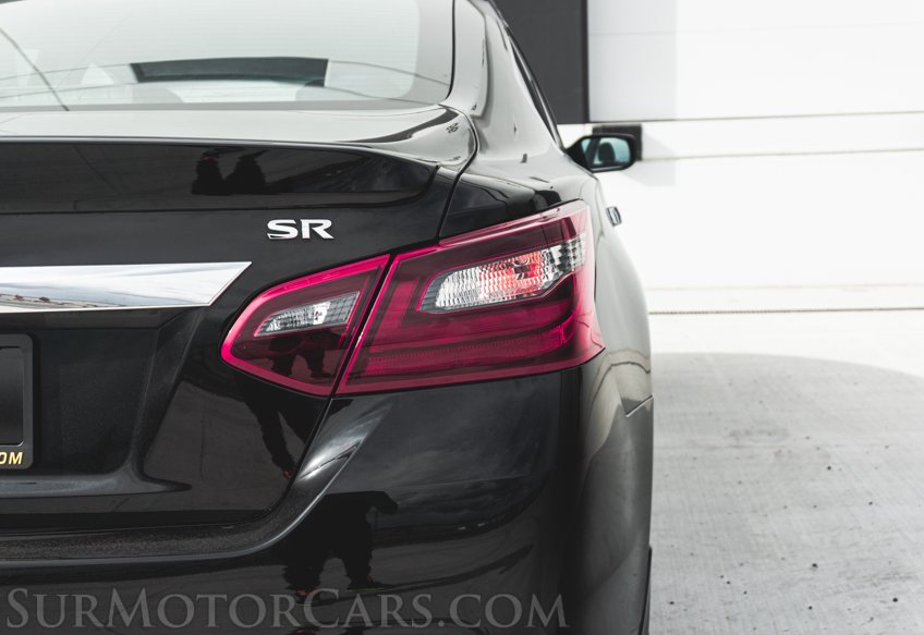2017 Nissan Altima - Image 17