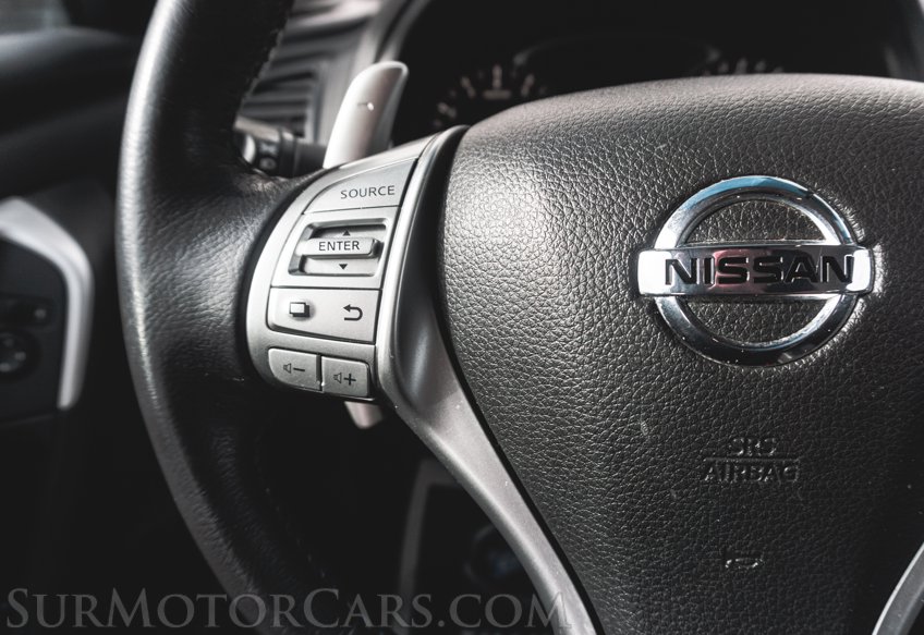 2017 Nissan Altima - Image 23