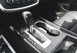 2017 Nissan Altima - Image 21