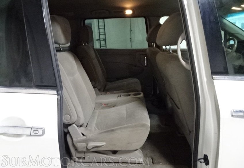 2015 Nissan Quest - Image 26