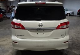 2015 Nissan Quest - Image 11