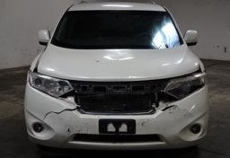 2015 Nissan Quest - Image 12