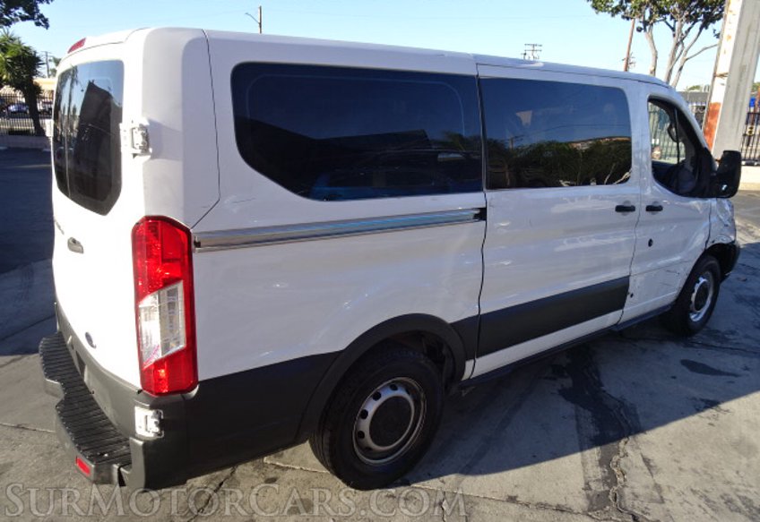 2017 Ford Transit Wagon - Image 10
