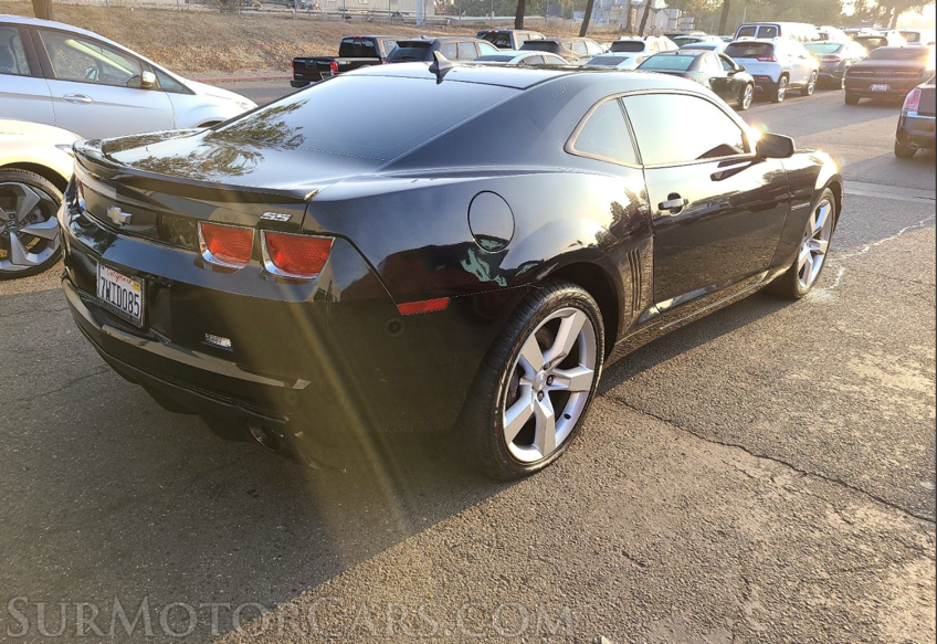 2011 Chevrolet Camaro - Image 3