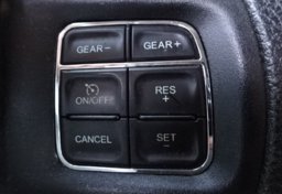 2017 Ram 1500 - Image 34