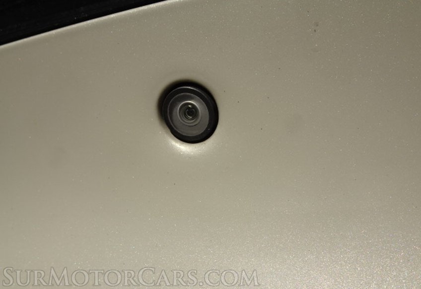 2015 Lincoln MKZ - Image 18