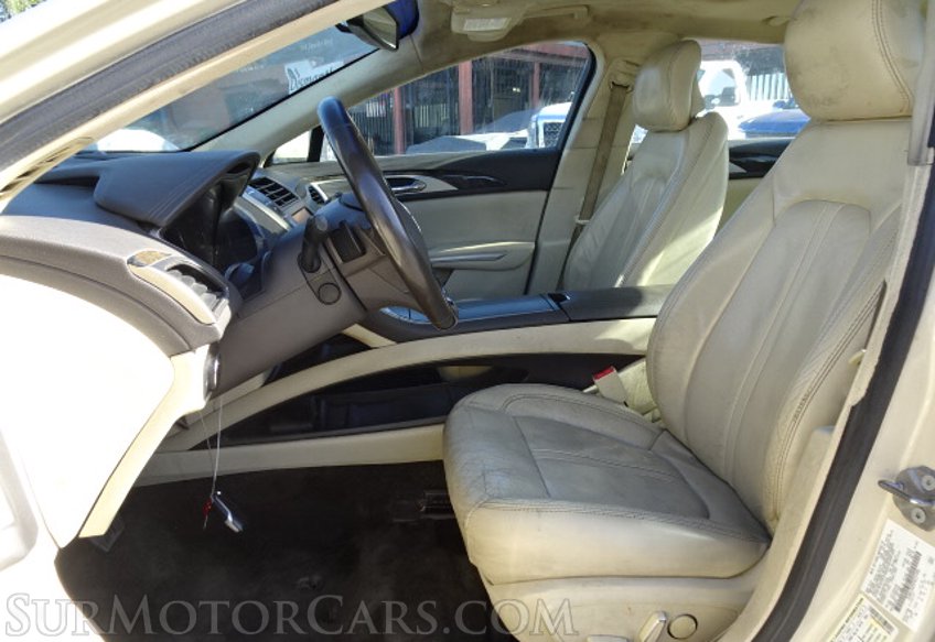 2015 Lincoln MKZ - Image 25