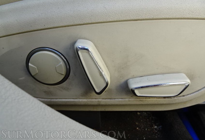 2015 Lincoln MKZ - Image 40