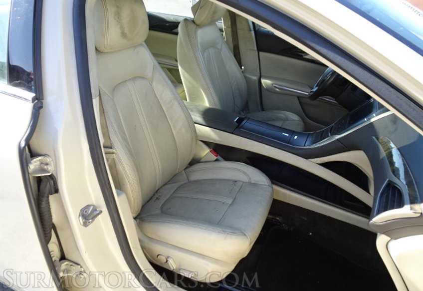 2015 Lincoln MKZ - Image 26