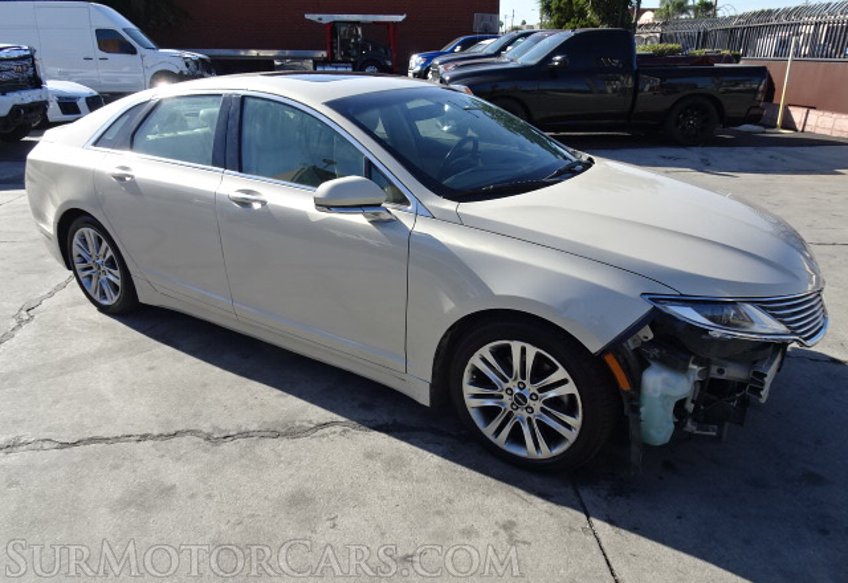 2015 Lincoln MKZ - Image 2
