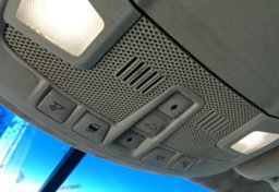 2015 Lincoln MKZ - Image 46