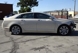 2015 Lincoln MKZ - Image 10