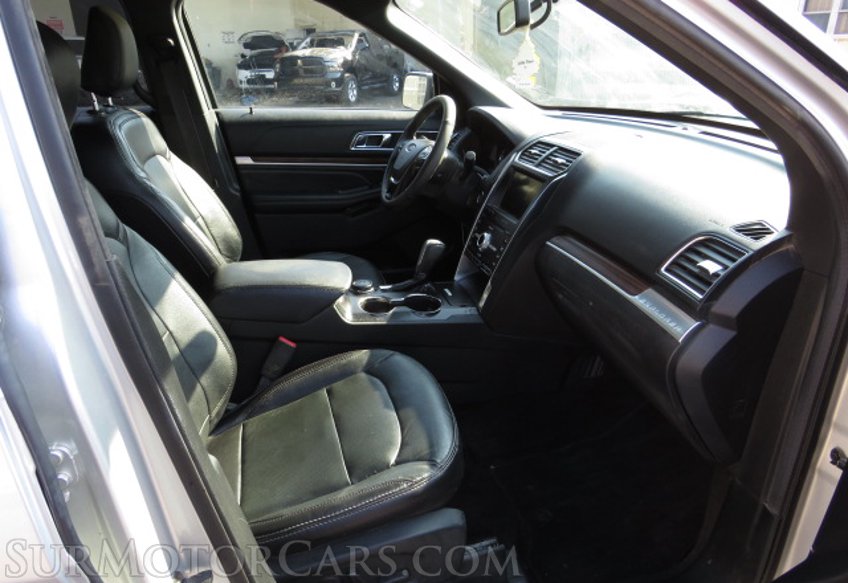 2019 Ford Explorer - Image 29