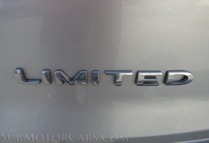 2019 Ford Explorer - Image 21