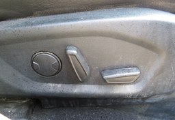 2019 Ford Explorer - Image 44