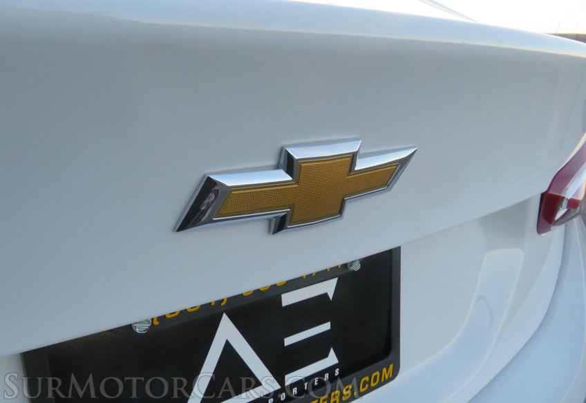 2020 Chevrolet Malibu - Image 18