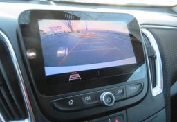 2020 Chevrolet Malibu - Image 31