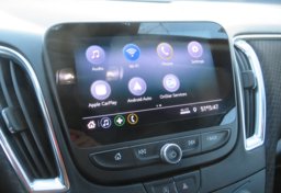 2020 Chevrolet Malibu - Image 32