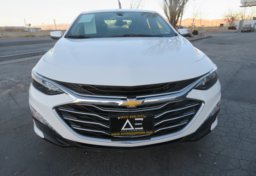 2020 Chevrolet Malibu - Image 11