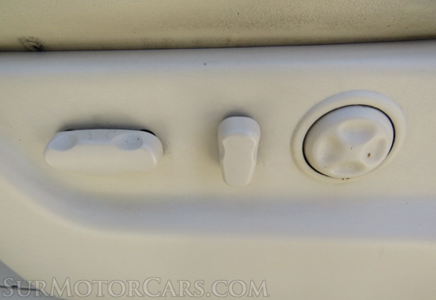 2007 Cadillac Escalade - Image 44