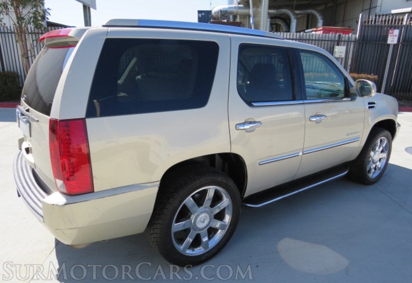 2007 Cadillac Escalade - Image 7