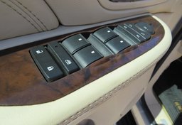 2007 Cadillac Escalade - Image 46