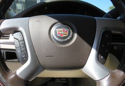 2007 Cadillac Escalade - Image 39