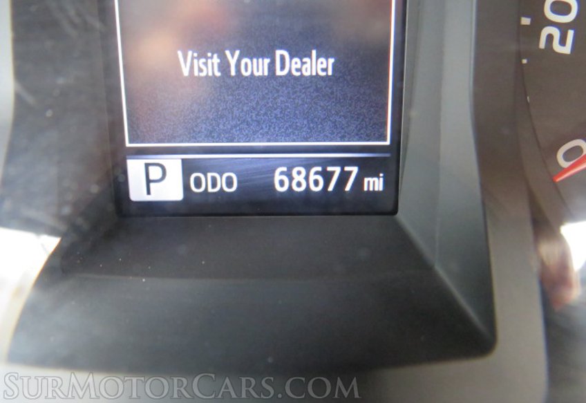 2018 Toyota Tacoma - Image 33