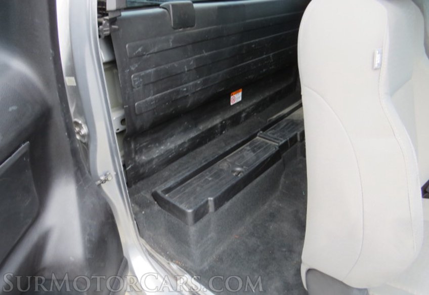 2018 Toyota Tacoma - Image 32