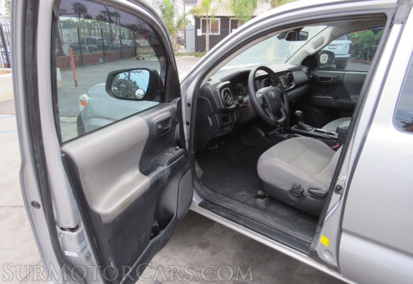 2018 Toyota Tacoma - Image 21