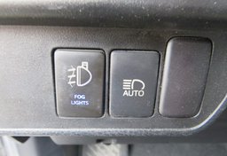 2018 Toyota Tacoma - Image 44