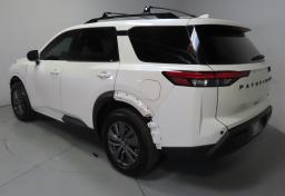 Thumbnail of 2022 Nissan Pathfinder
