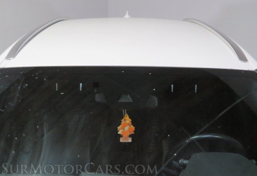 2021 Lexus UX 200 - Image 14