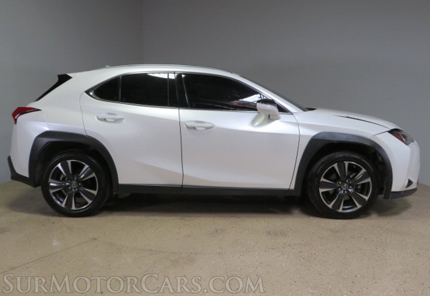 2021 Lexus UX 200 - Image 9