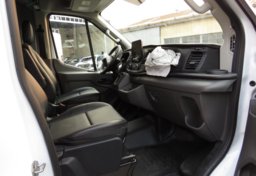 2020 Ford Transit Cargo Van - Image 19
