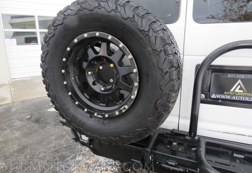 1998 Ford E-350 4X4 - Image 49