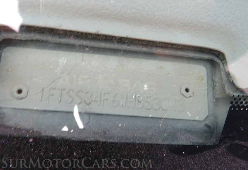 1998 Ford E-350 4X4 - Image 86