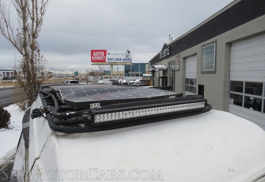 1998 Ford E-350 4X4 - Image 38