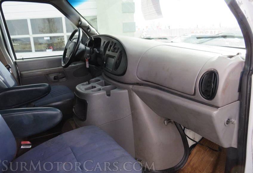 1998 Ford E-350 4X4 - Image 51