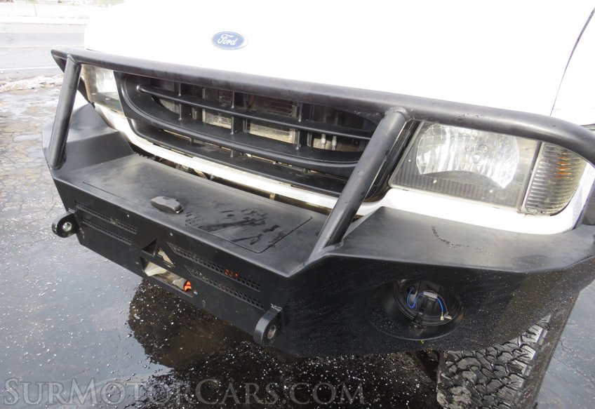 1998 Ford E-350 4X4 - Image 27