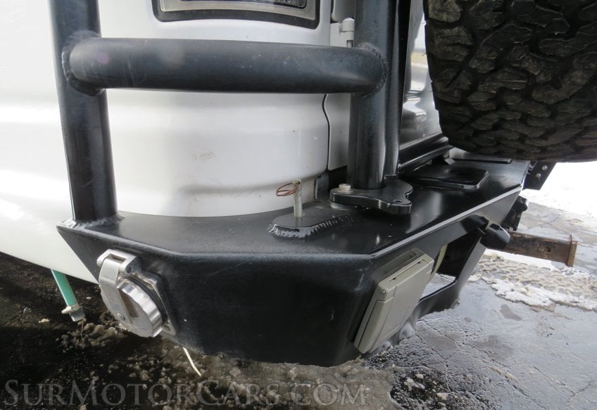 1998 Ford E-350 4X4 - Image 101