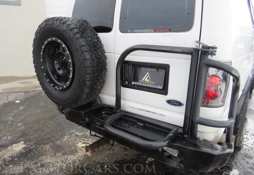 1998 Ford E-350 4X4 - Image 41