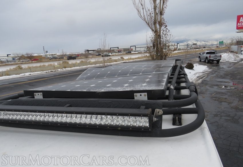 1998 Ford E-350 4X4 - Image 40