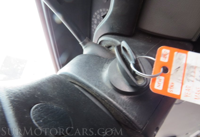 1998 Ford E-350 4X4 - Image 67