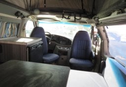 1998 Ford E-350 4X4 - Image 119