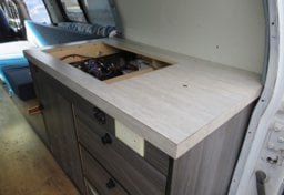 1998 Ford E-350 4X4 - Image 117